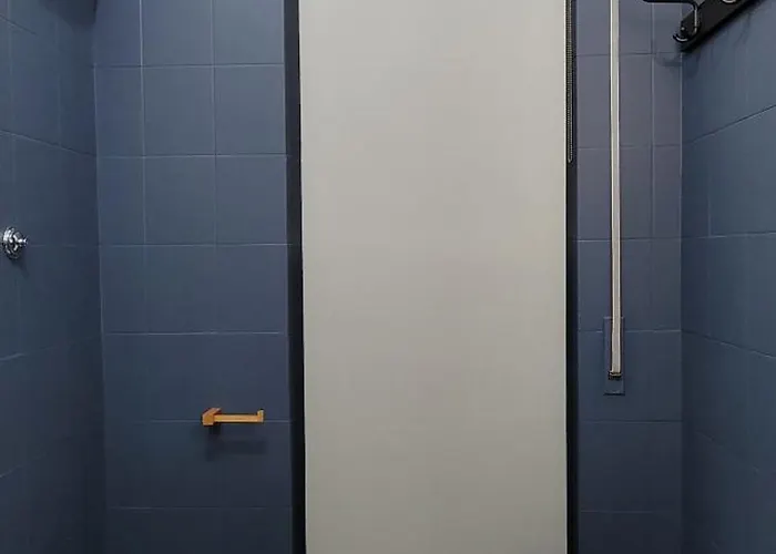 And Comfort Bed and Breakfast 4*